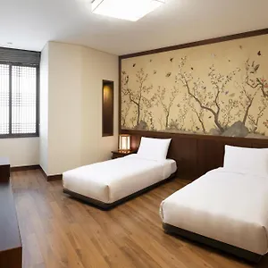 Ibis Ambassador Myeongdong Hotel Seúl